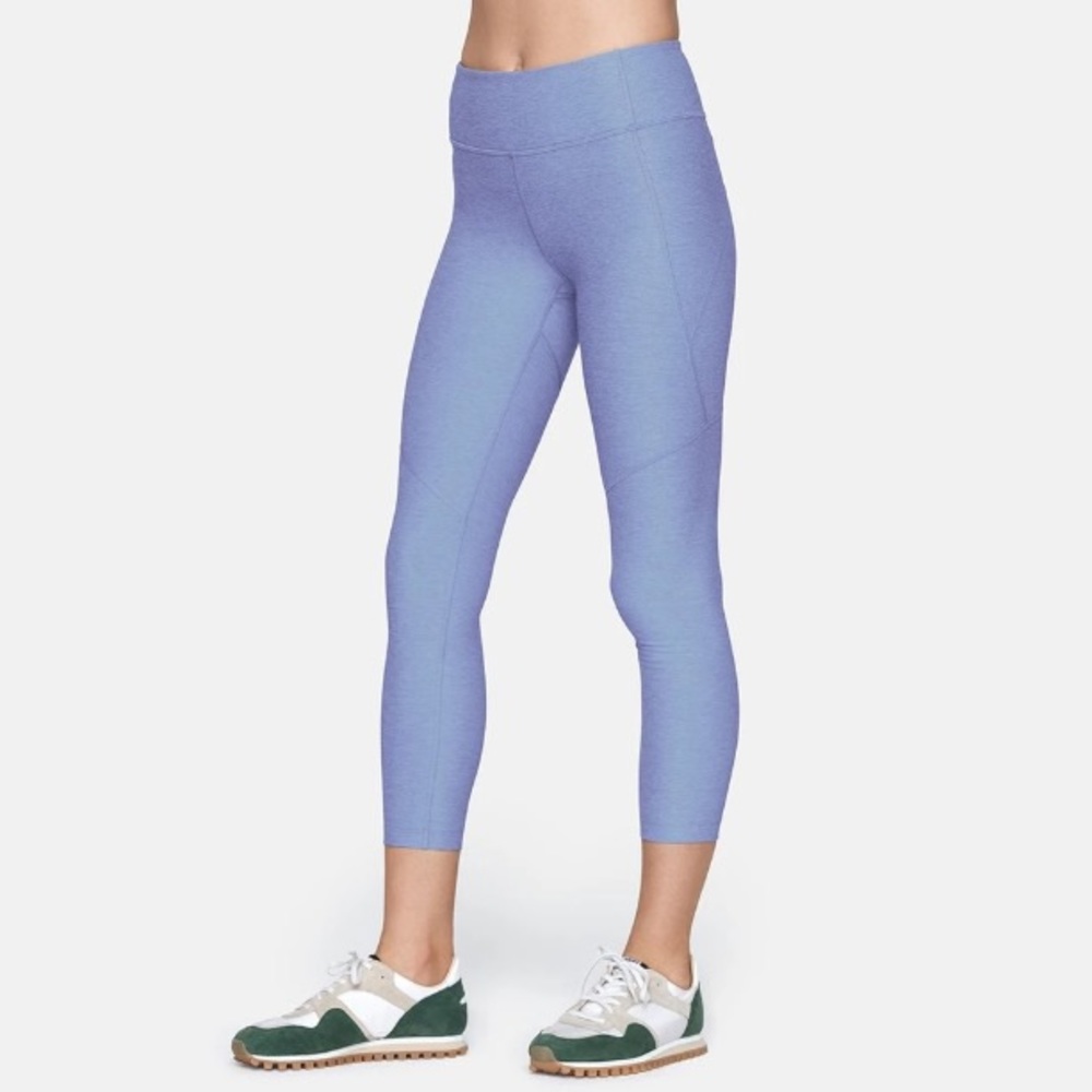 NWT Outdoor Voices 3/4 Warmup Leggings in Lilac